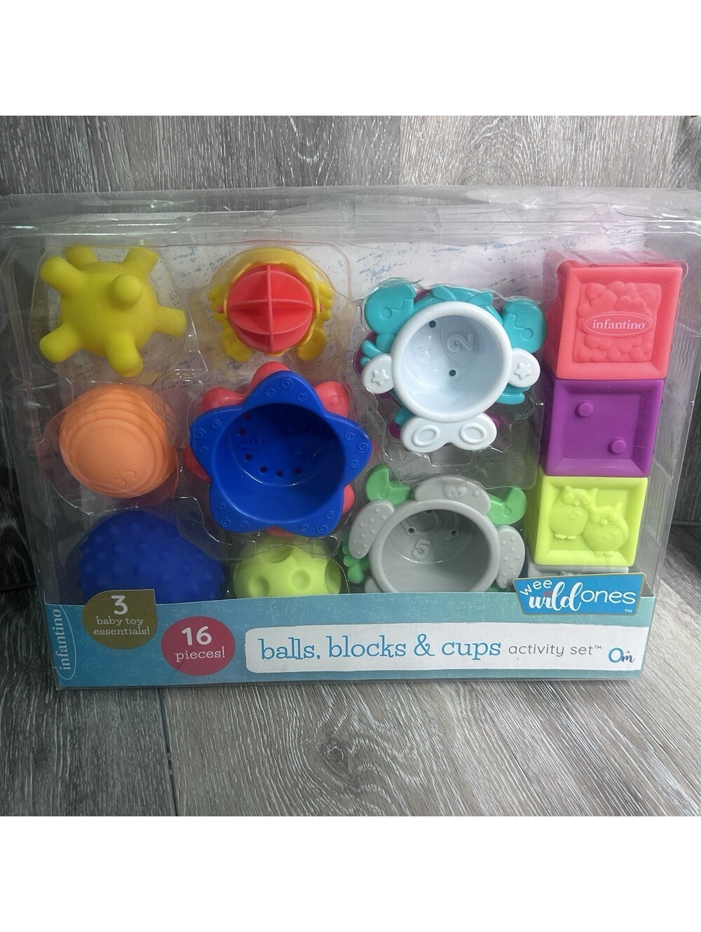Infantino Wee Wild Ones 16pc Balls Blocks Cups Sensory Development Activity Set